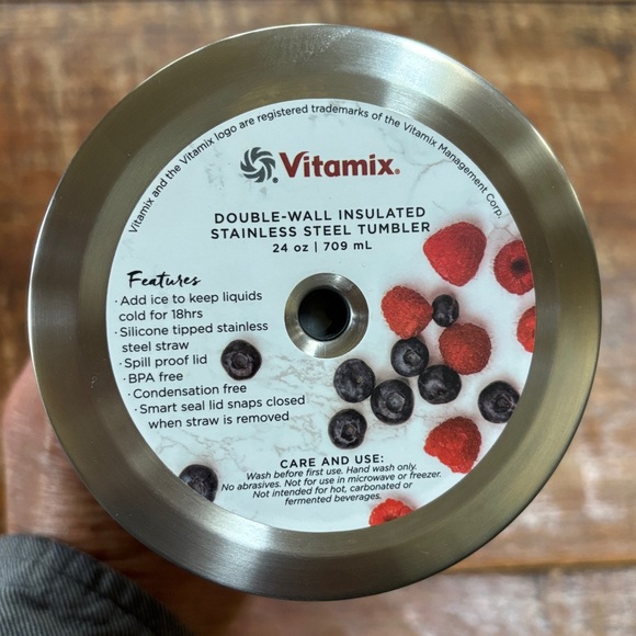 Vitamix Stainless Steel 24oz Tumbler - Picture 4 of 6